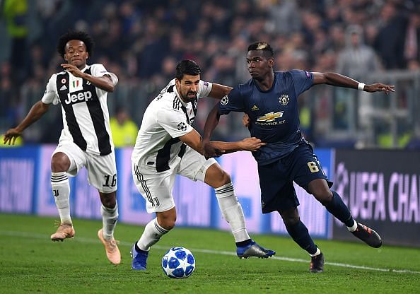 Juventus v Manchester United - UEFA Champions League Group H